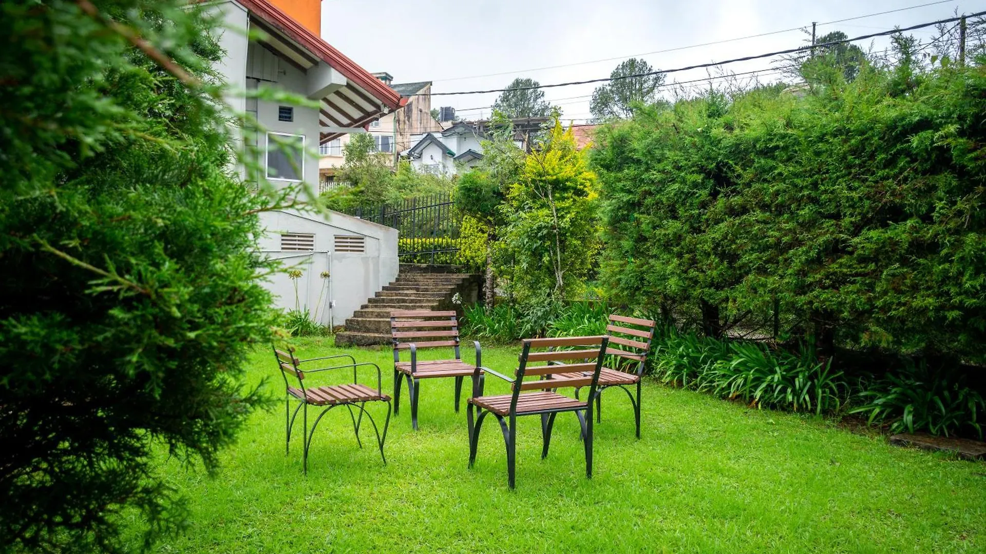 Tranquil Garden - Near Nuwaraeliya Town Bed & Breakfast Nuwara Eliya