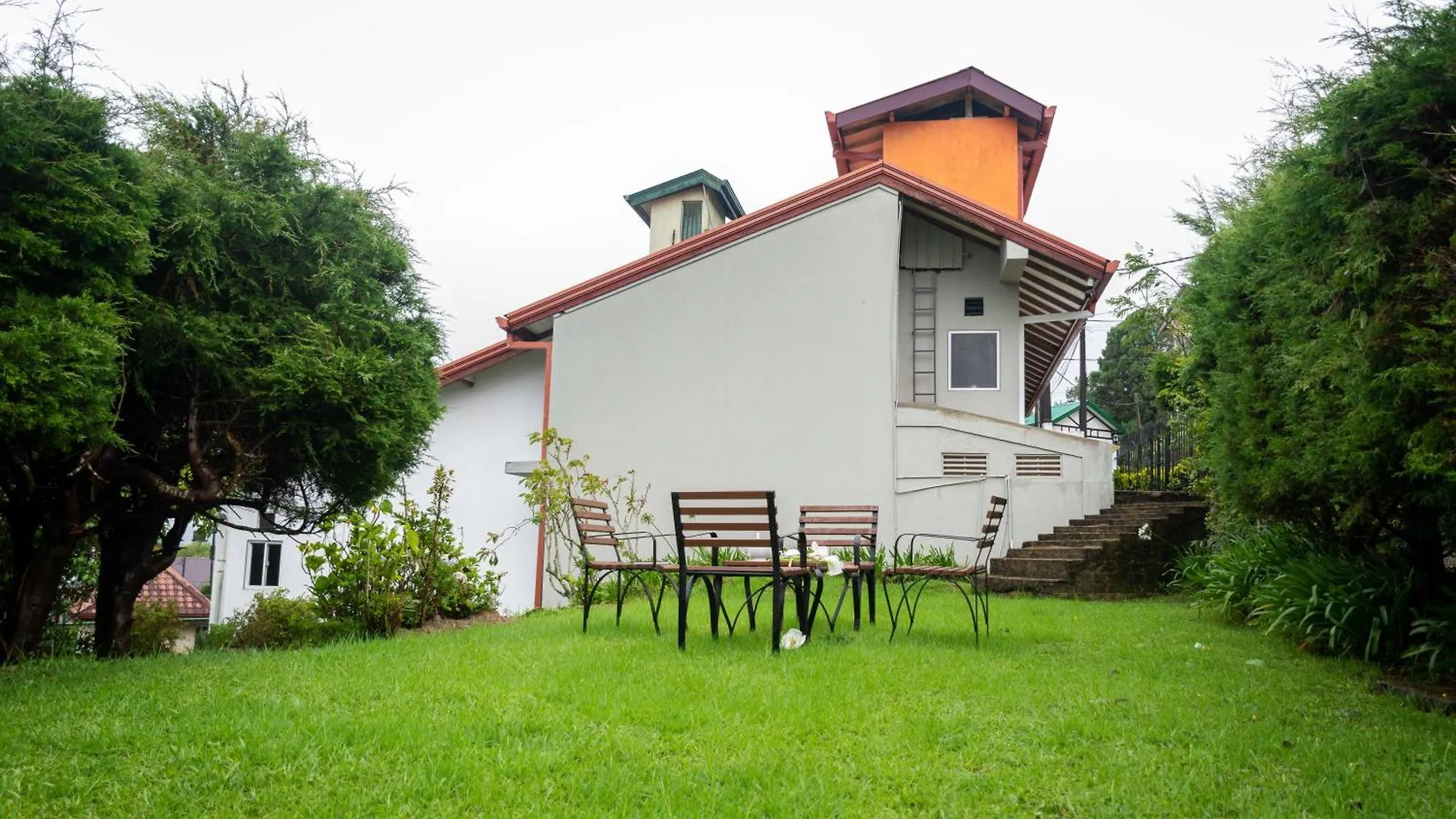 Tranquil Garden - Near Nuwaraeliya Town Bed & Breakfast Nuwara Eliya