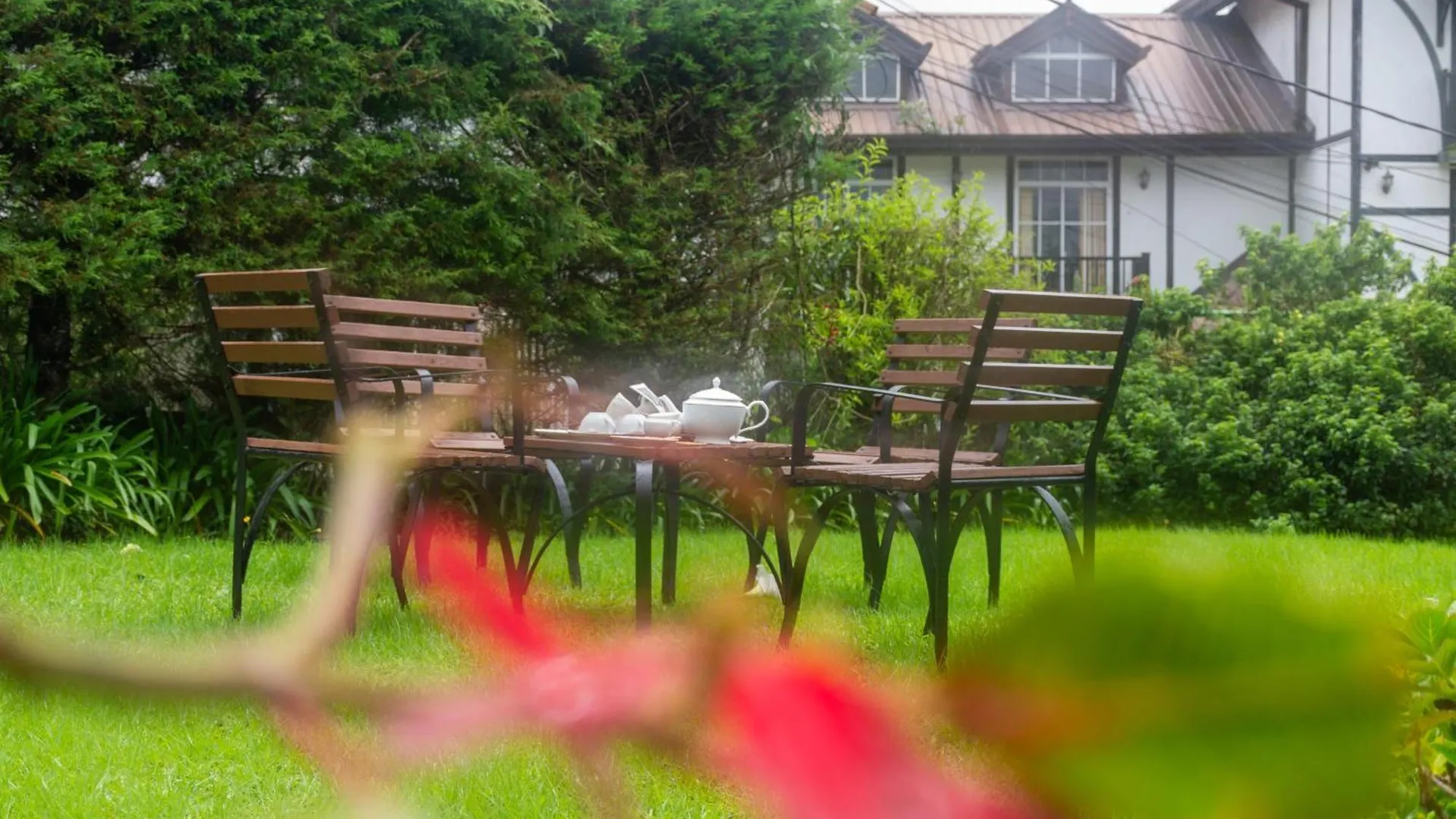 Tranquil Garden - Near Nuwaraeliya Town Bed & Breakfast Nuwara Eliya Sri Lanka